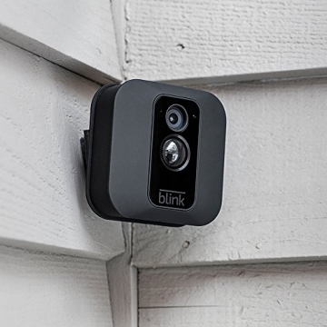 blink-home-security-kamera-system-ihr-smartphone-mit-bewegungserkennung-1-pack-xt-innen-aussen-4